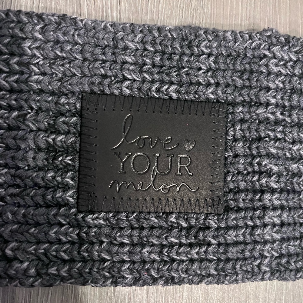 Love Your Melon knit headband. NWT